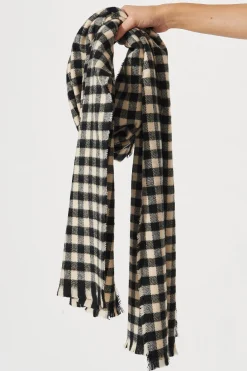 New Aubrey Knit Scarf In Black Gingham Knitwear|Knitwear
