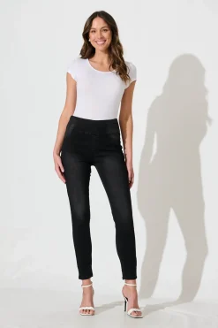 Best Avia High Rise Skinny Jegging In Black Denim Bottoms