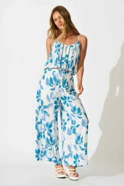 Sale Azala Cami Top In White with Blue Floral Tops|Casual