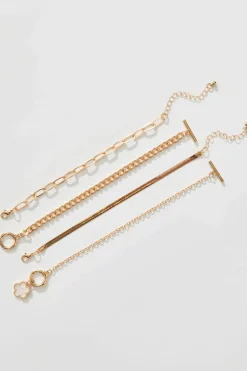 New Bambi Four Layered Bracelet In Gold With Pearlescent Clover Jewellery|Engagement Party