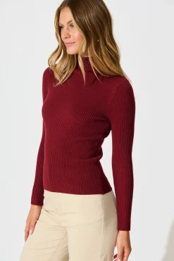 Fashion Bernice Knit Top in Wine Tops