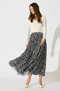 Discount Brandsy Maxi Skirt in Black with White Leaf Bottoms|Skirts & Shorts
