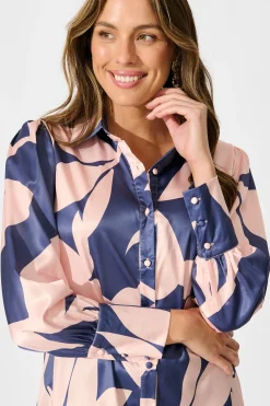 Hot Callia Shirt in Navy with Blush Print Tops