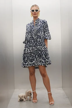 Best Caracelle Smock Dress In White With Navy Print Dresses|Casual