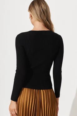 New Dover Heights Knit In Black Tops