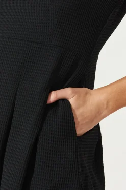 Best Elizabeth Dress In Textured Black Dresses|Party