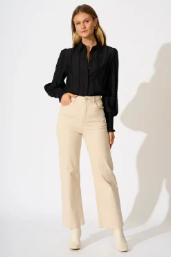 Outlet Farah Shirt in Black Tops