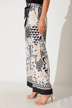 Fashion Forsythia Pant In Black With Beige Print Bottoms