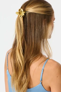 Sale Frangipani Mini Metal Hair Claw in Gold Hair Accessories