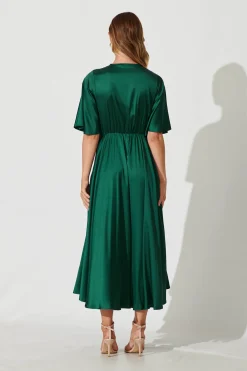 Outlet Helsinki Maxi Dress In Emerald Green Satin Dresses|Party
