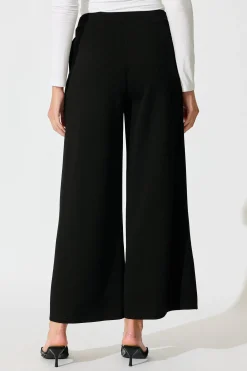 Clearance Jeannette Pant in Black Bottoms