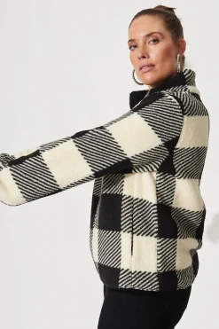 New Linea Fluffy Jacket In Black With Beige Check Outerwear|Outerwear