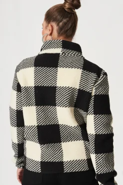New Linea Fluffy Jacket In Black With Beige Check Outerwear|Outerwear