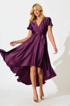 Outlet Loulou Maxi Dress in Plum Satin Dresses|Party