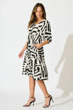 Discount Luminous Midi Dress in Black with White Geometric Print Dresses|Casual