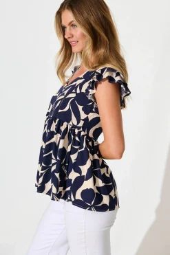 Discount Maila Top in Navy Leaf Tops|Casual