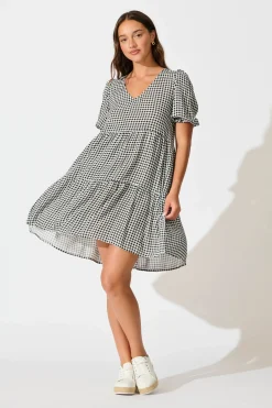 Fashion Neveen Smock Dress in Black Gingham Dresses|Casual