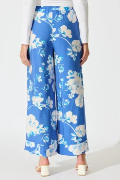 Outlet Octavia Pant in Blue with White Floral Linen Blend Bottoms