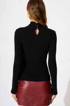 Outlet Oxford Top in Black Tops|Workwear
