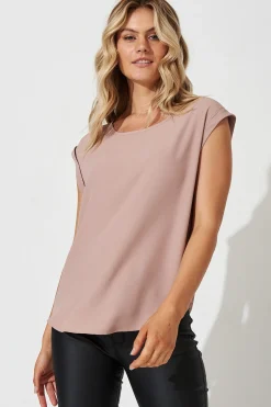 New Rejina Top In Mocha Tops|Workwear