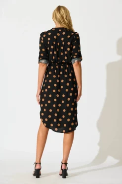 Clearance Rival Zip Dress in Black with Brown Spot Dresses|Casual