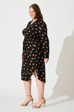 Clearance Rival Zip Dress in Black with Brown Spot Dresses|Casual