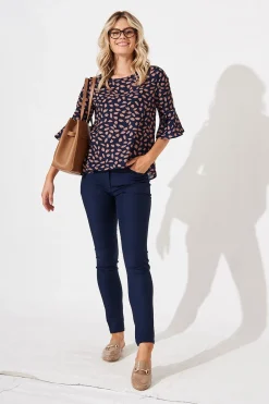Outlet Tai Top in Navy with Rust Leaf Tops|Workwear