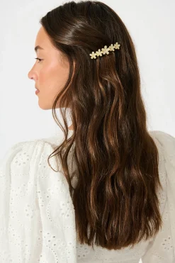 Sale Tiami Floral Hair Clip in Gold Hair Accessories