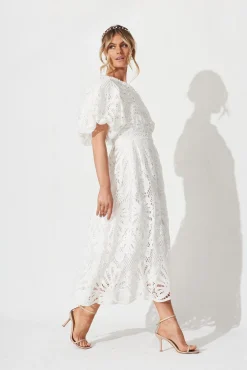 Sale Tillie Lace Maxi Dress In White Dresses|Formal