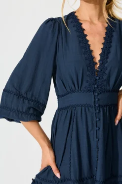 Discount Yasmina Midi Dress in Navy Dresses|Casual